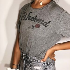 Ragdoll rose design relaxed grey tee